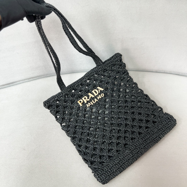 Prada购物袋尺寸：29*26*3cm