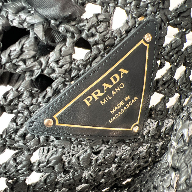 Prada购物袋尺寸：29*26*3cm