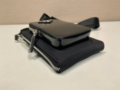 Prada Beg bahu tunggal Saiz：11.5*18*5sm