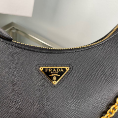 Prada Unterarmtasche Größe: 22 x 18 x 6,5 cm
