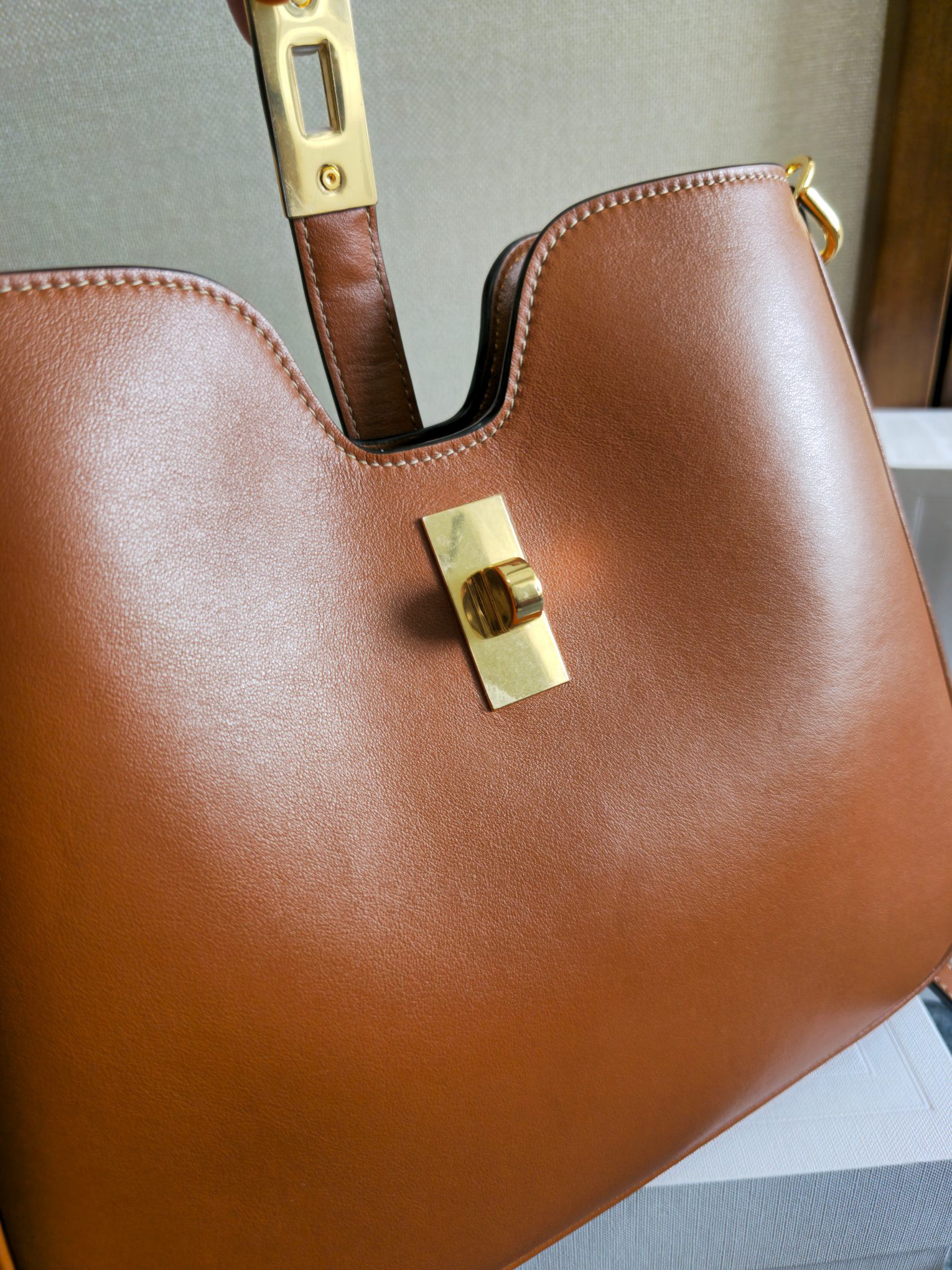 Celine Bucket Bag Größe: 24,5 x 21 x 5 cm