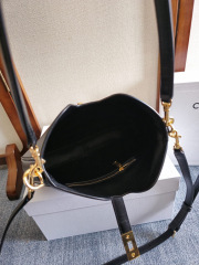 Celine Bucket Bag Größe: 24,5 x 21 x 5 cm