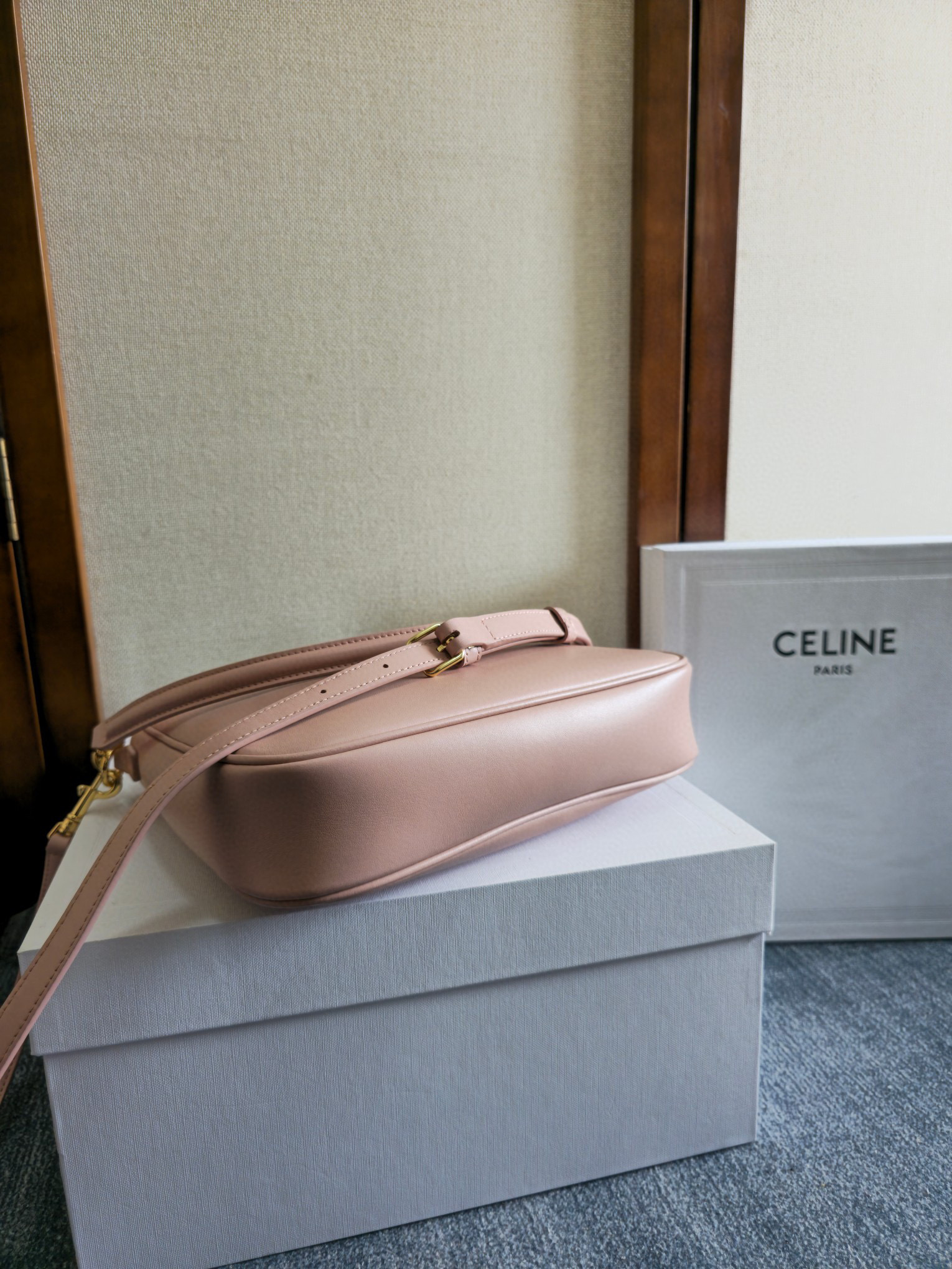 Celine Bucket bag Size：24.5*21*5cm