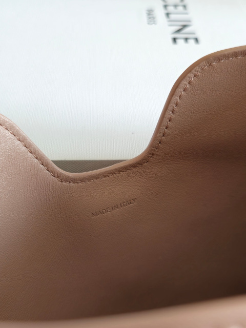 Celine Bucket bag Size：24.5*21*5cm