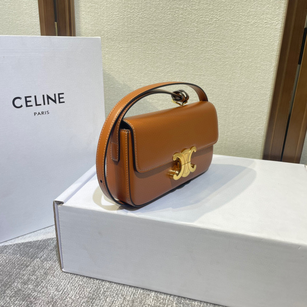 Celine 腋下包 尺寸：20*10*4cm