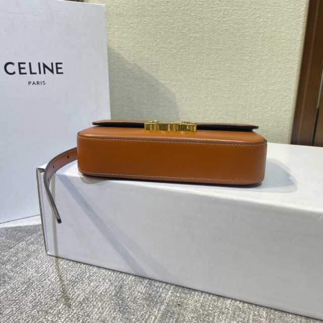 Celine 腋下包 尺寸：20*10*4cm