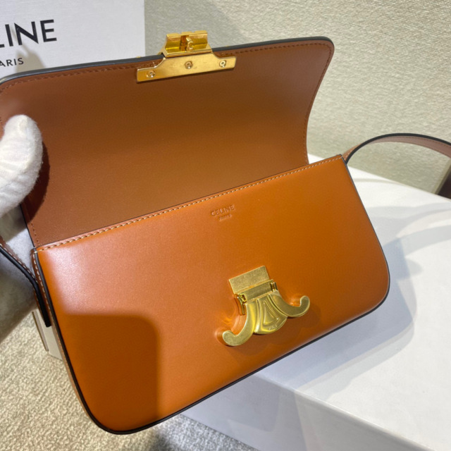 Celine 腋下包 尺寸：20*10*4cm
