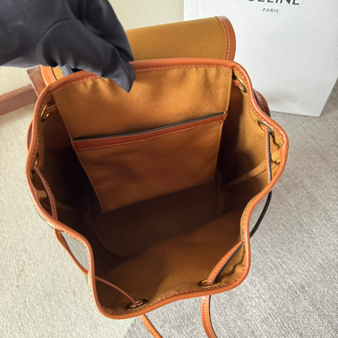 Celine backpack bag Size：25*32.5*16cm