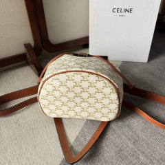 Celine双肩包尺寸：25*32.5*16cm