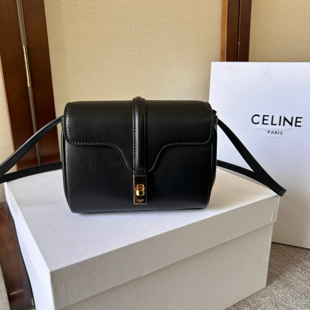 Celine Handtasche Größe: 18 * 12,5 * 6 cm