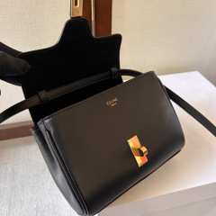 Celine Handtasche Größe: 18 * 12,5 * 6 cm