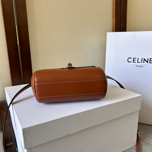 Borsa a mano Celine Dimensioni: 18*12.5*6cm