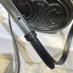 Celine 单肩包 尺寸：16*12.5*4cm