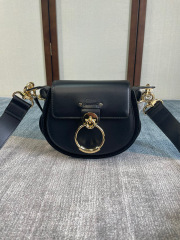 Celine  Single shoulder bag Size：20*7*15cm