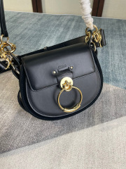 Celine  Single shoulder bag Size：20*7*15cm