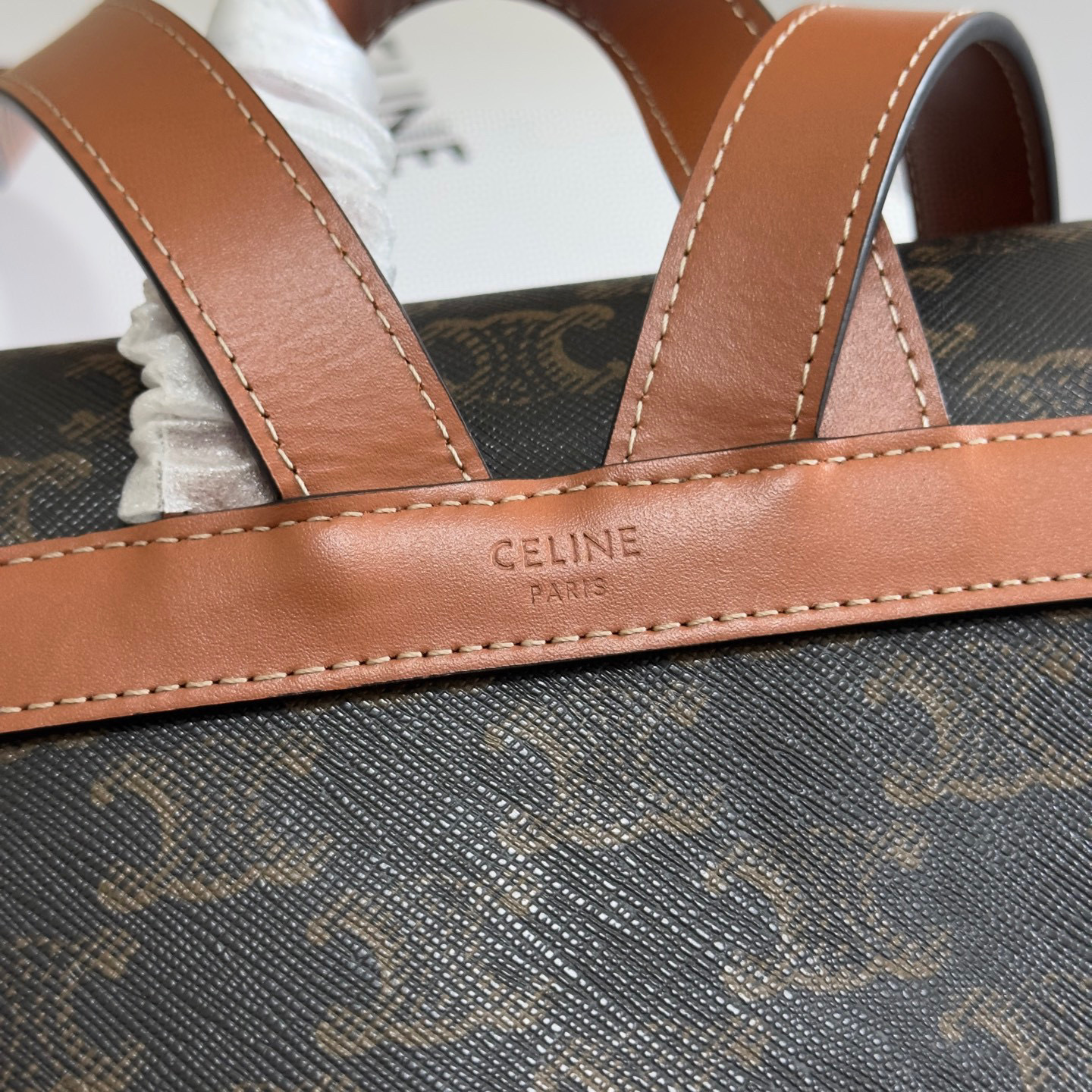 Celine Rucksacktasche Größe: 25 x 18 x 13 cm