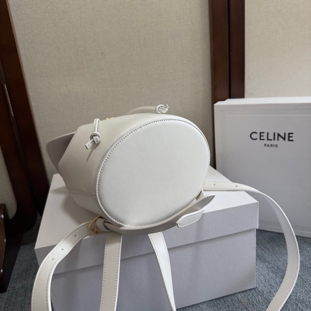 Celine Rucksacktasche Größe: 25 x 18 x 13 cm