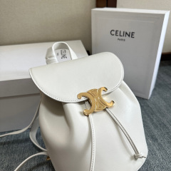 Celine Rucksacktasche Größe: 25 x 18 x 13 cm
