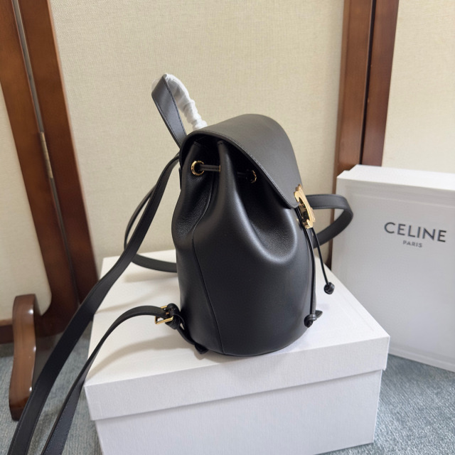 Celine Rucksacktasche Größe: 25 x 18 x 13 cm