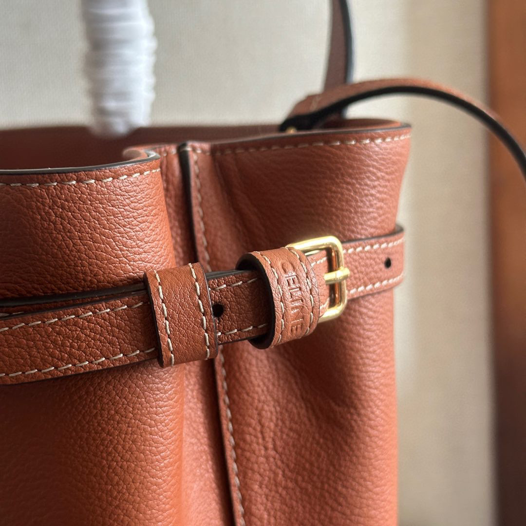 Borsa a mano Celine Dimensioni: 20,5*9*19 cm