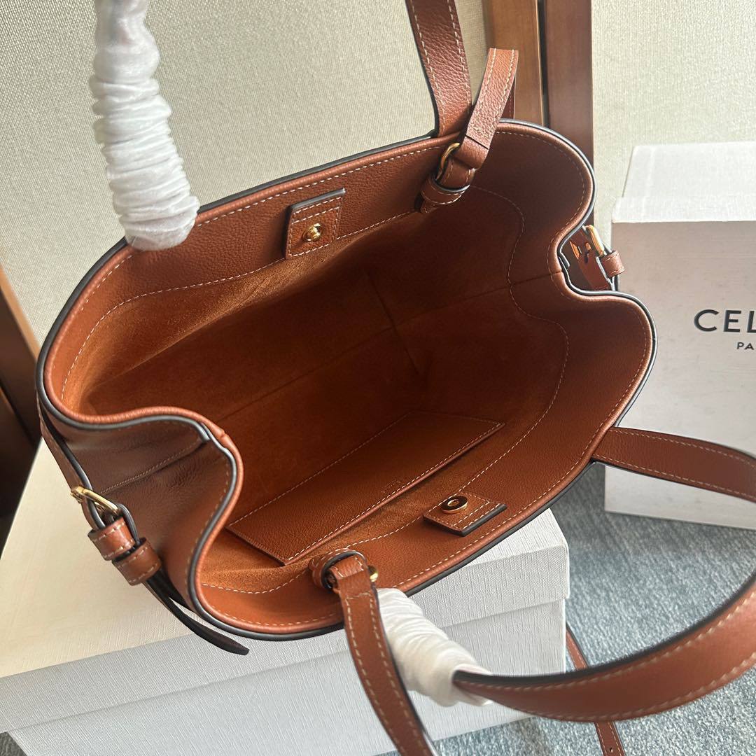 Borsa a mano Celine Dimensioni: 20,5*9*19 cm