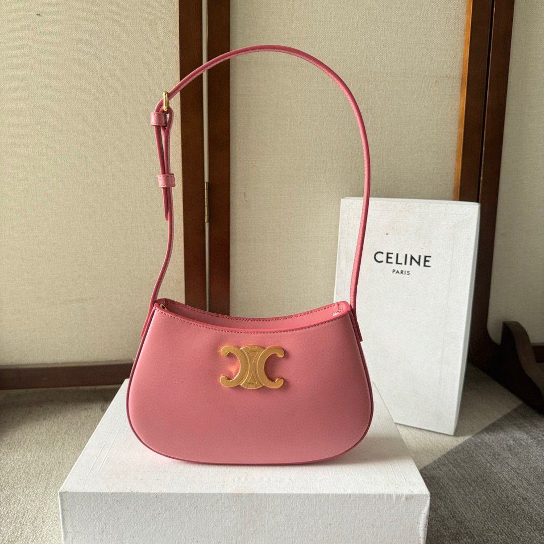 Celine 腋下包 尺寸：22*13.5*4cm
