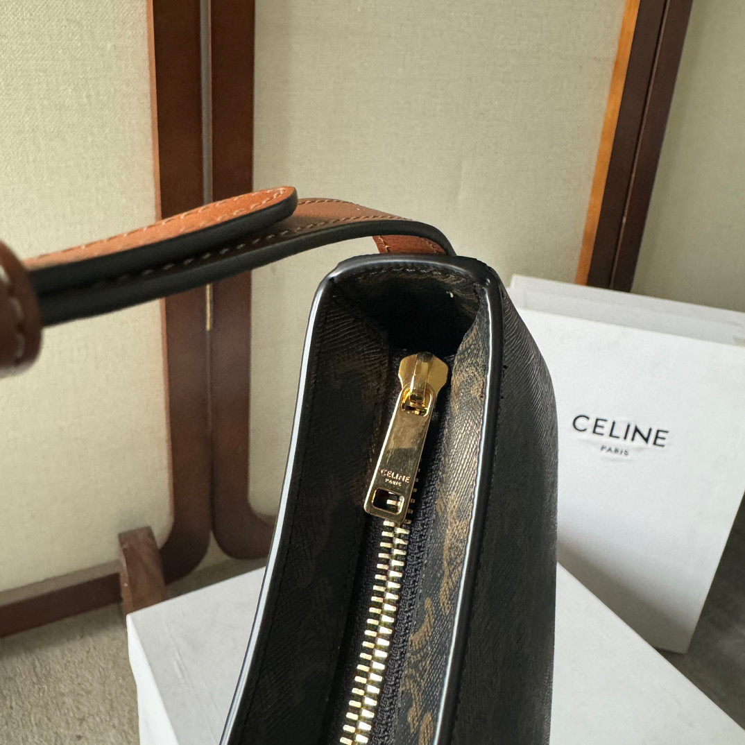 Borsa da braccio Celine Dimensioni: 22*13,5*4 cm