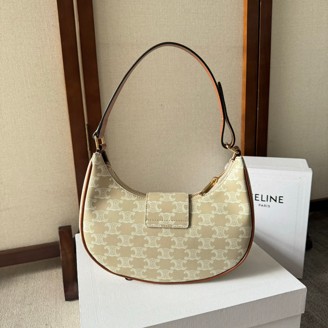 Celine Unterarmtasche Größe: 19,5 x 14 x 7,5 cm