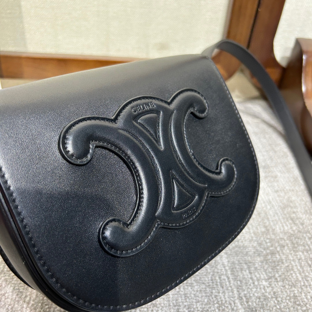 Borsa a tracolla singola Celine Dimensioni: 18*5*17*7cm