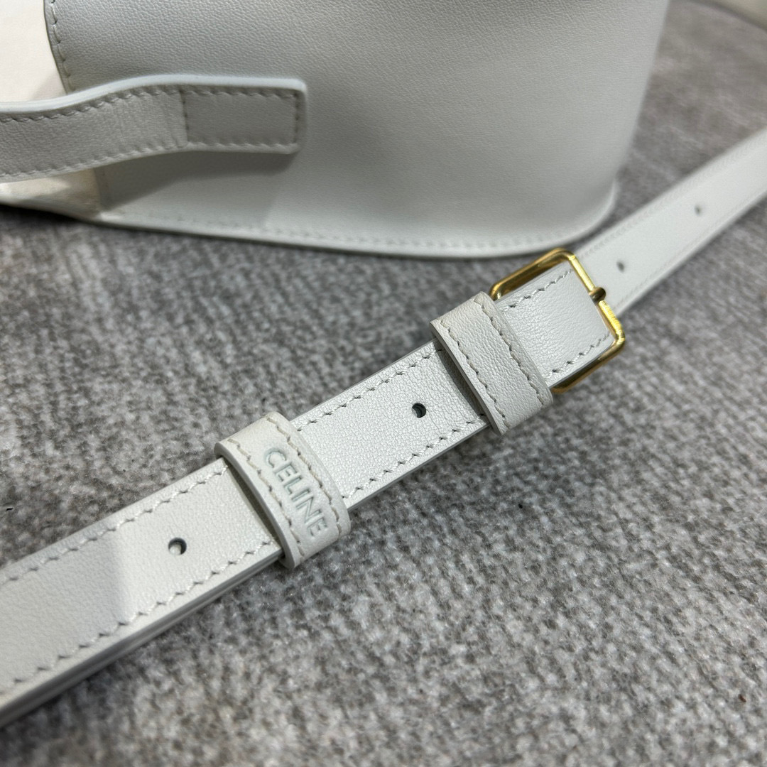 Celine  Single shoulder bag Size：18*5*17*7cm