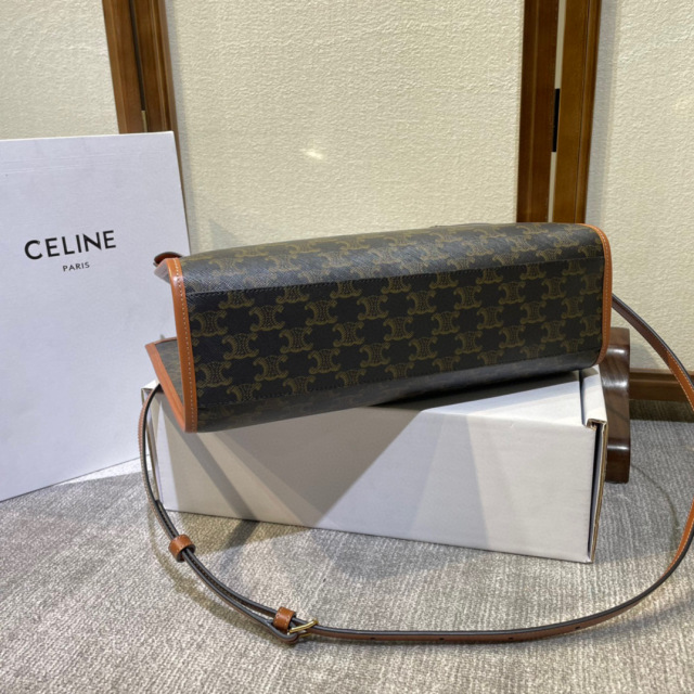Celine购物袋尺寸：34*12.5*23cm