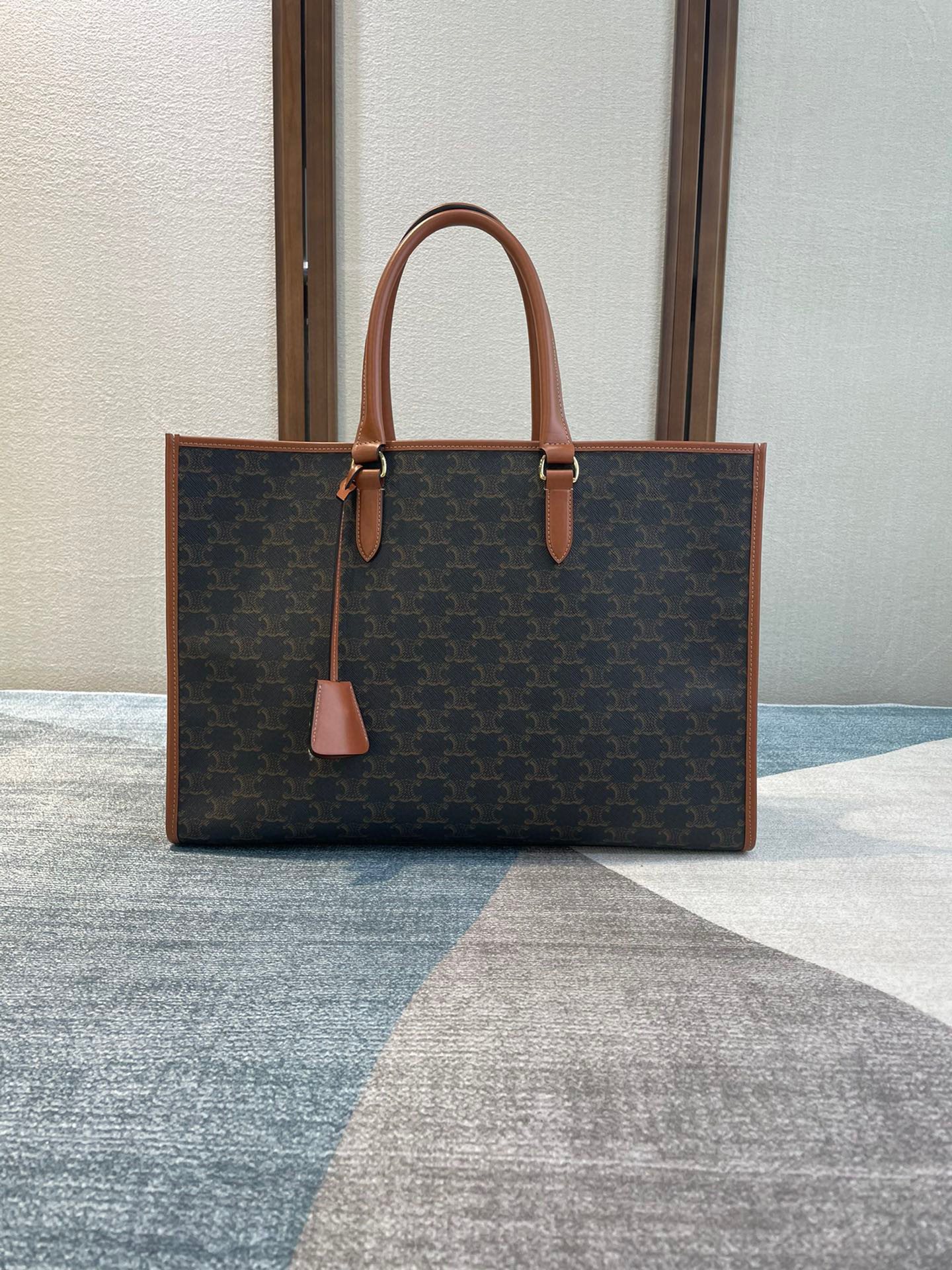 Beg beli-belah Celine Saiz：34*12.5*23cm