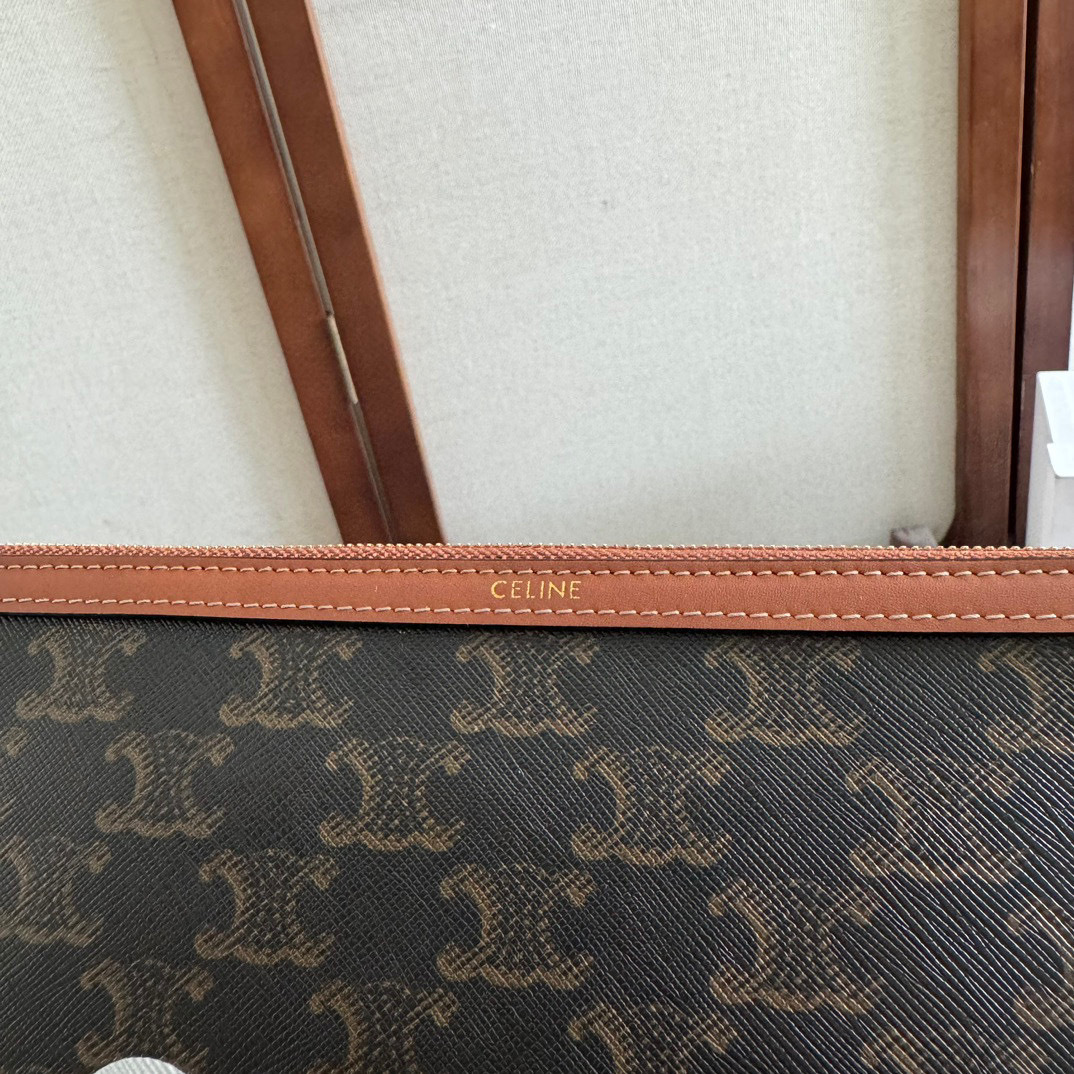 Celine  Hand bag Size：25*17.5*3cm