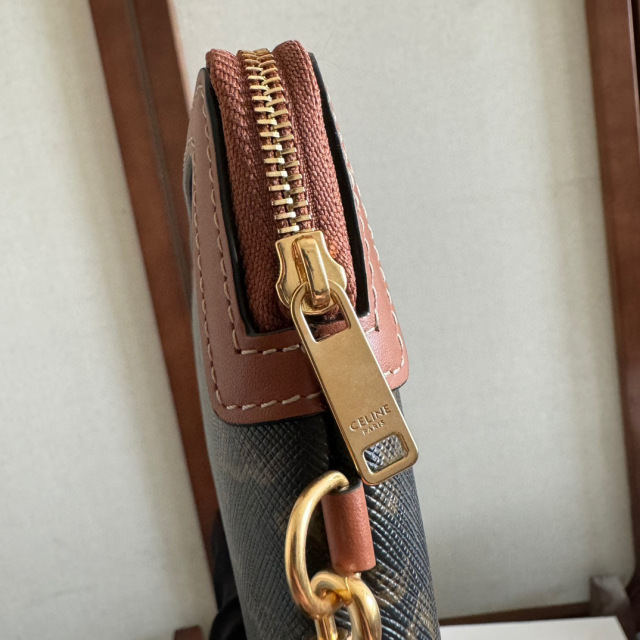 Celine  Hand bag Size：25*17.5*3cm