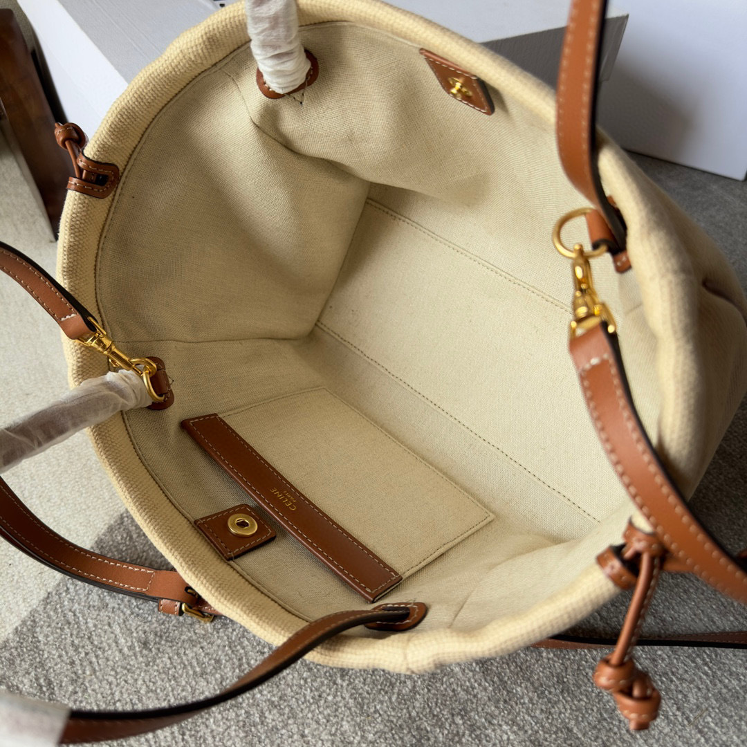 Borsa a mano Celine Dimensioni: 22*17*15cm