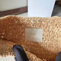 Celine Heart mese Dimensioni: 33*16*4cm