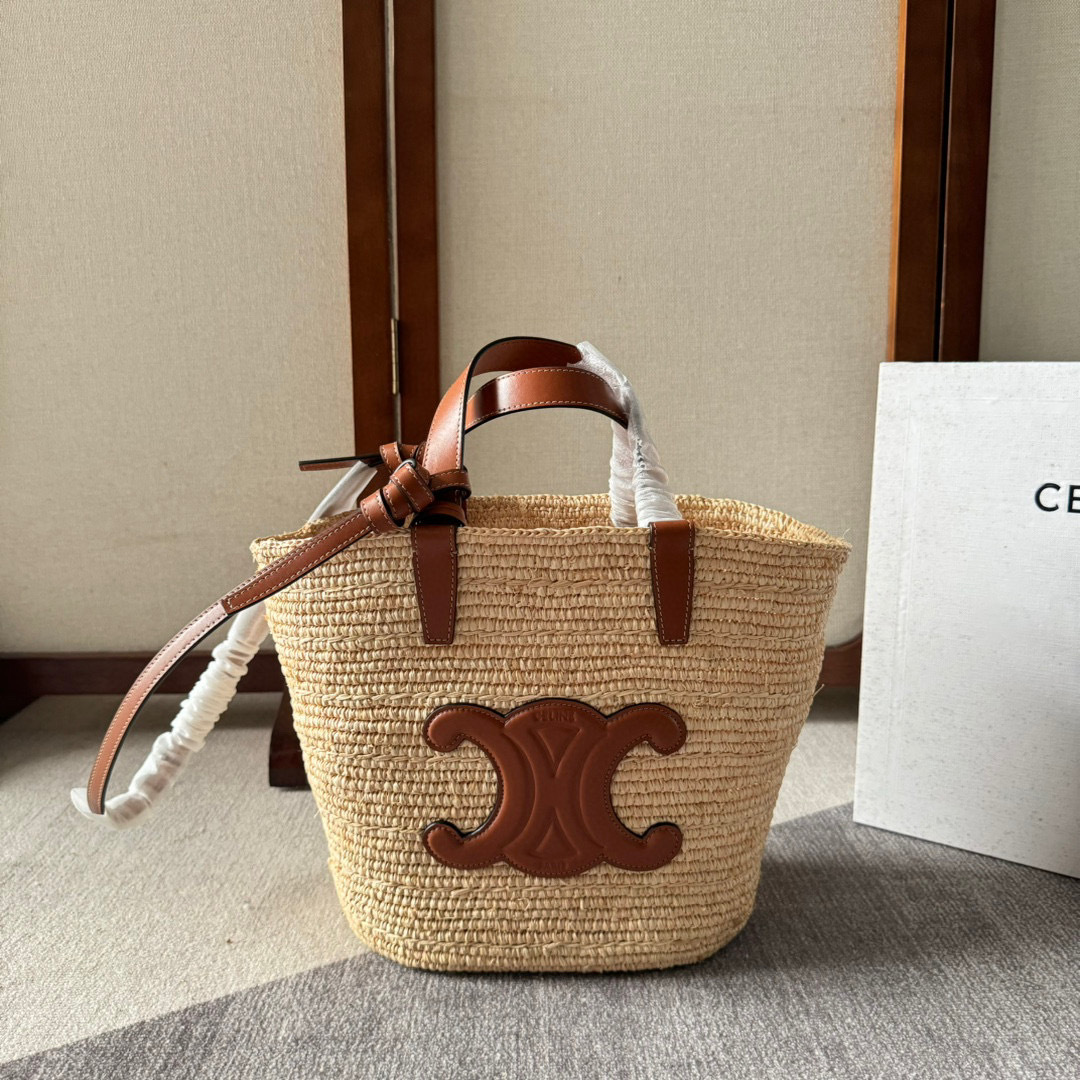 Celine  shopping bag Size：22*30*14cm