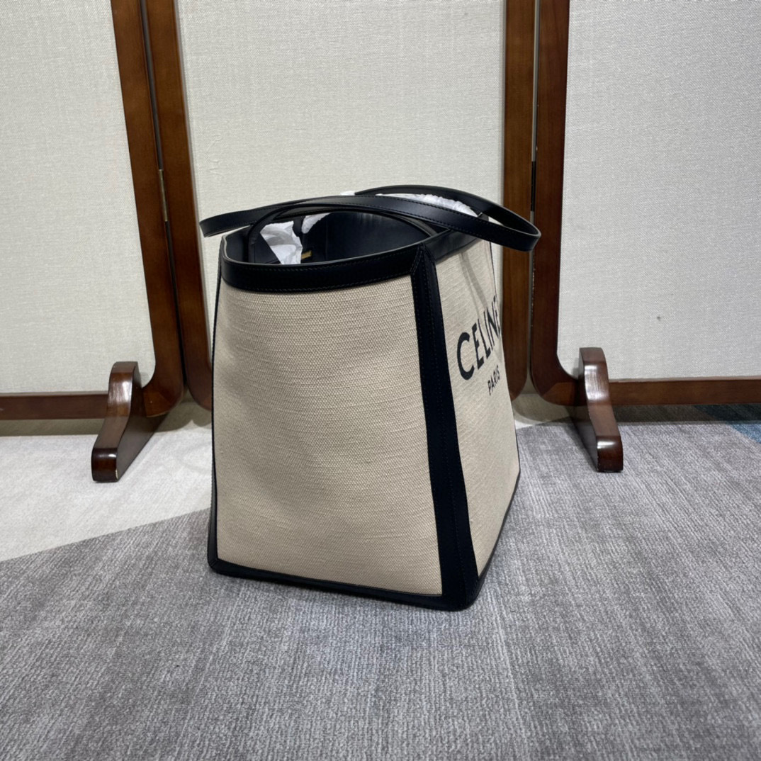 Borsa a secchiello Celine Dimensioni: 27*31*26cm