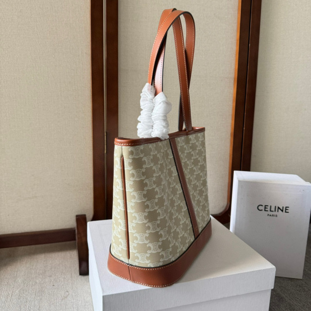 Borsa a secchiello Celine Dimensioni: 19*16*12cm