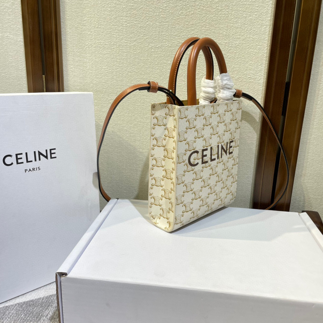 Saiz beg tangan Celine：17*21*4sm