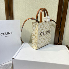Saiz beg tangan Celine：17*21*4sm