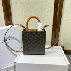 Saiz beg tangan Celine：17*21*4sm