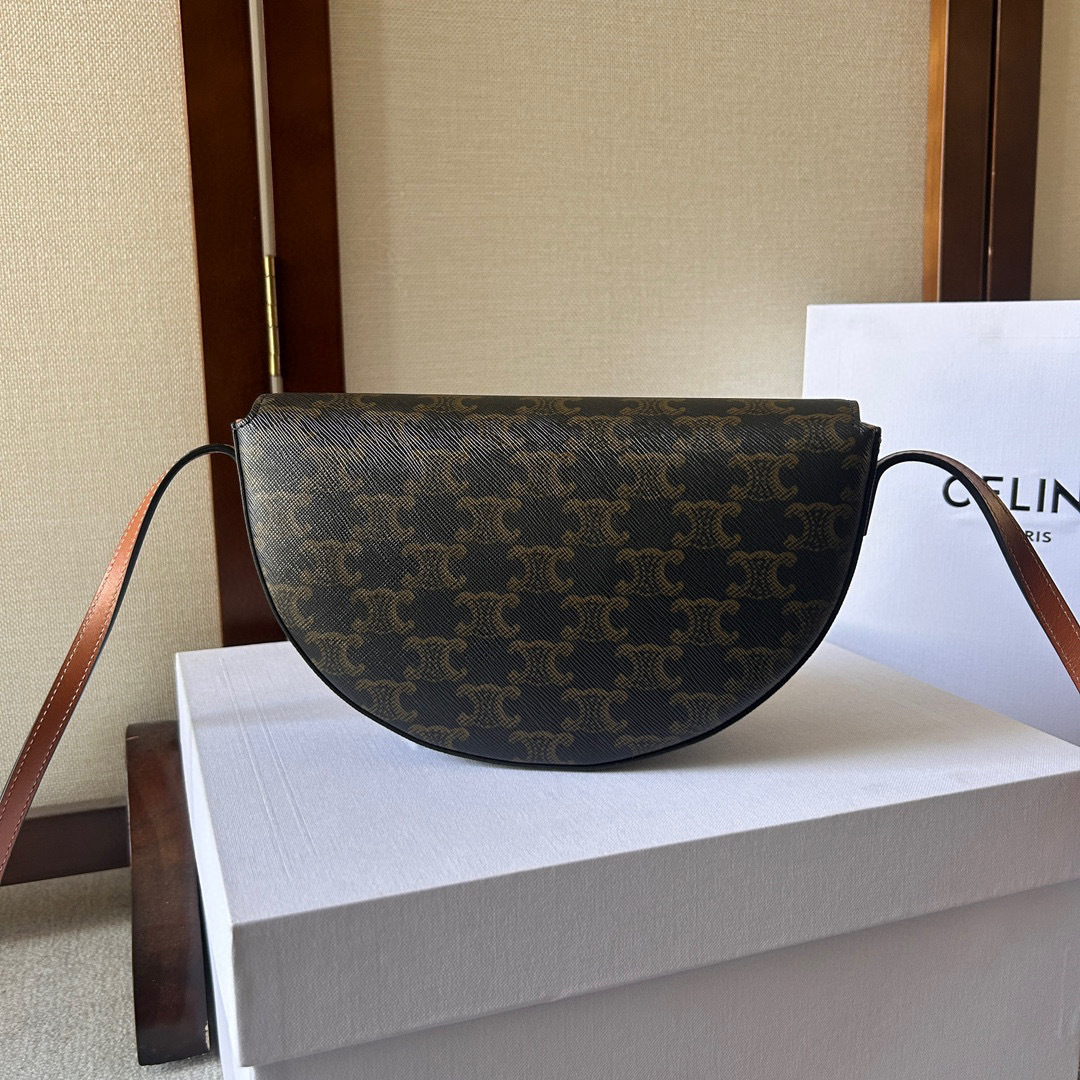 Celine  Single shoulder bag Size：23*13.5*6cm