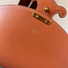 Celine  Single shoulder bag Size：23*13.5*6cm