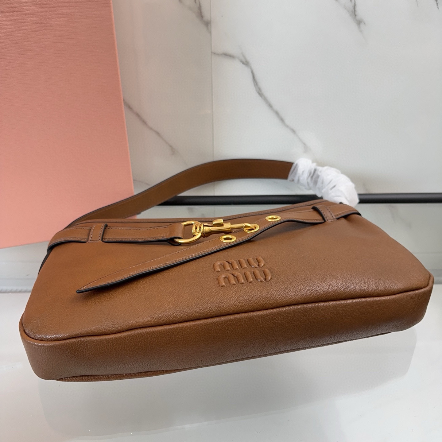 Miumiu Underarm bag  Size：33*19*5cm