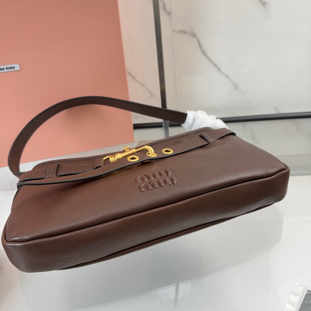 Borsa sottobraccio Miumiu Dimensioni: 33*19*5cm