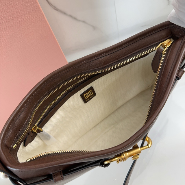 Borsa sottobraccio Miumiu Dimensioni: 33*19*5cm