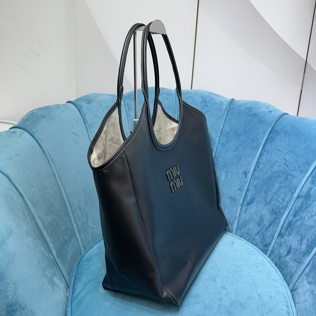 Borsa della spesa Miumiu Dimensioni: 38*17*30cm