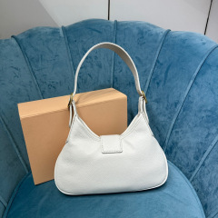 Borsa sottobraccio Miumiu Dimensioni: 29*15*4cm