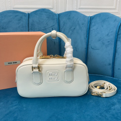 Borsa a mano Miumiu Dimensioni: 22*10.5*7.5cm